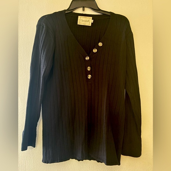 Spadehill Sweaters - Spadehill Black Ladies XL Sweater with buttons